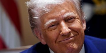 Senat AS Loloskan RUU Pajak dan Belanja Mantan Presiden Trump