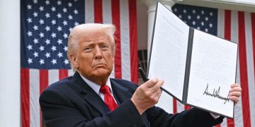 Tarif Impor Trump 25 Persen untuk Jepang dan Korsel Berlaku 1 Agustus